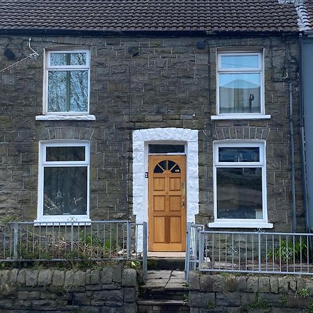 Mountain View Two Bedroom Llwynypia Buitenkant foto